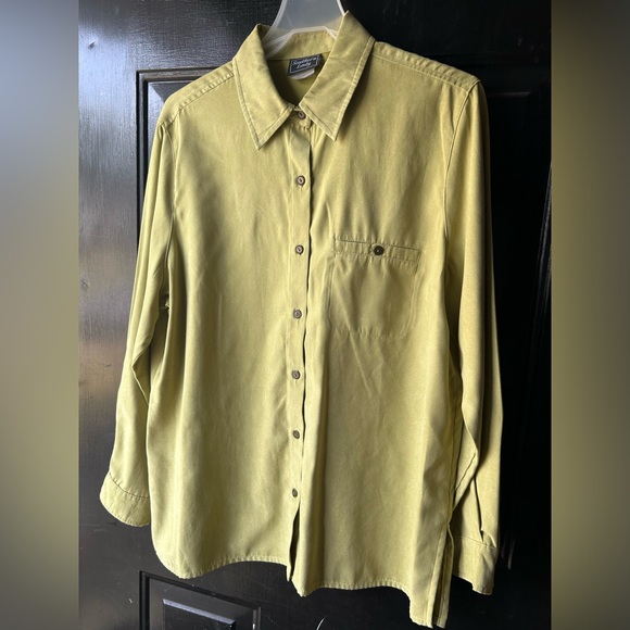 Southern lady long sleeve button up - Picture 1 of 2